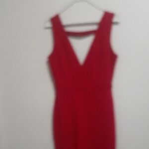 Elegant Red Sleeveless Dress